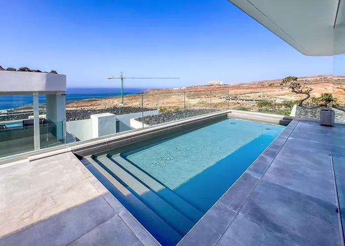 Villa Veiga With Heated Pool